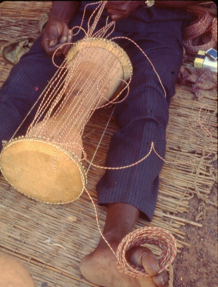 lacing the drum