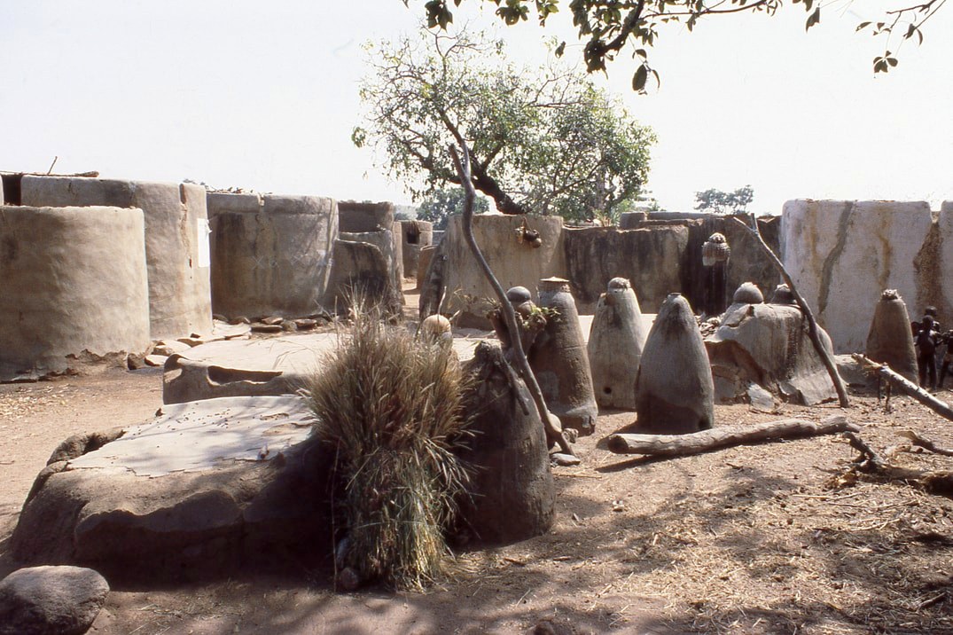 plateau house